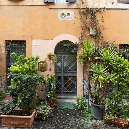 Iflat Small Studio In The Heart Of Trastevere Daire Roma Dış mekan fotoğraf